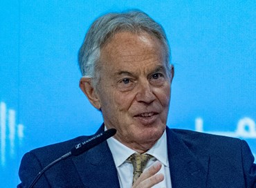 Blair: “Supportare qualunque soluzione per sostenere l’Ucraina”