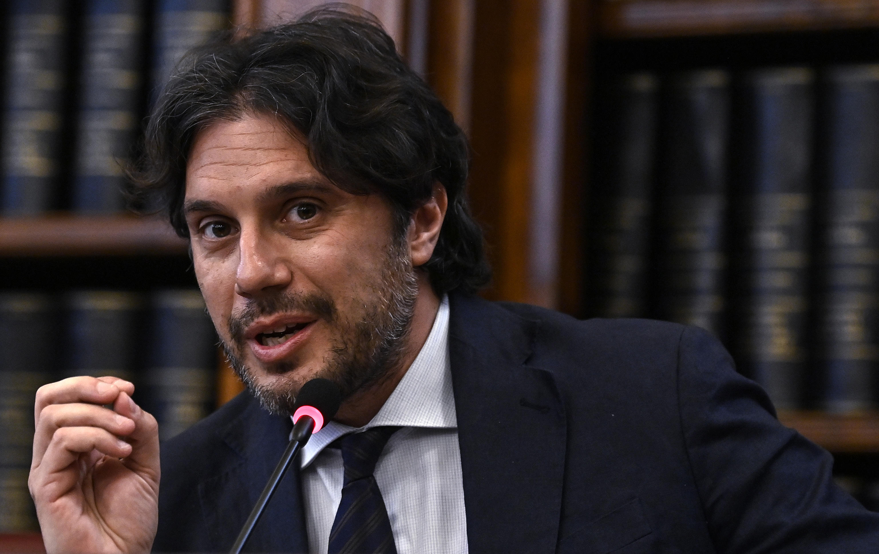M5s, Silvestri: “Da Grillo comportamenti contraddittori”