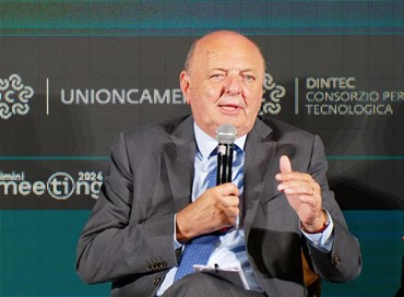 Pichetto: “Case green? investimenti fuori da Patto di stabilità”