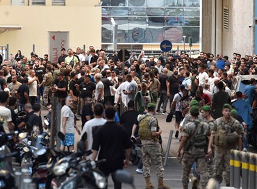 Esplodono i cercapersone: la guerra ibrida in Medio Oriente