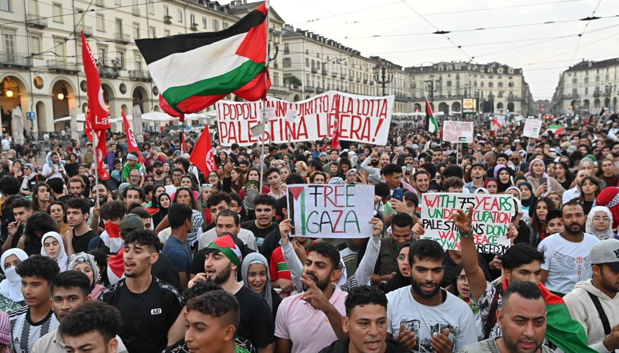 Pro Hamas: la Questura di Roma vieta le manifestazioni filo-palestinesi
