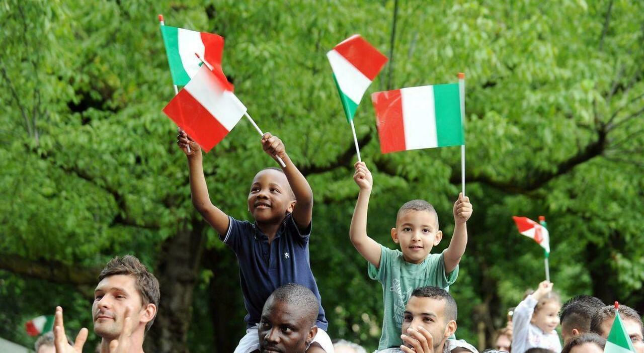 Referendum sulla cittadinanza: ¡No pasarán!