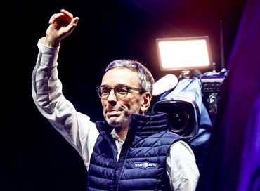 Voto in Austria, si avvicina la mega coalizione