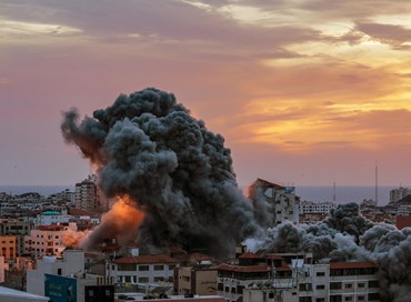 Le manifestazioni che celebrano gli eccidi dei terroristi