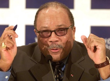 Addio a Quincy Jones, il producer che ha plasmato il pop