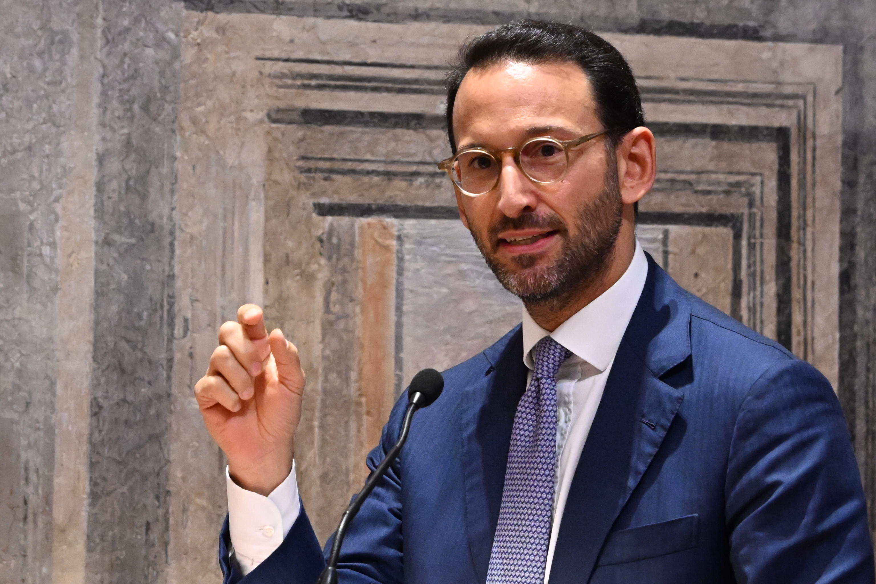 Freni: “Paese va avanti anche senza irresponsabilità di Landini”