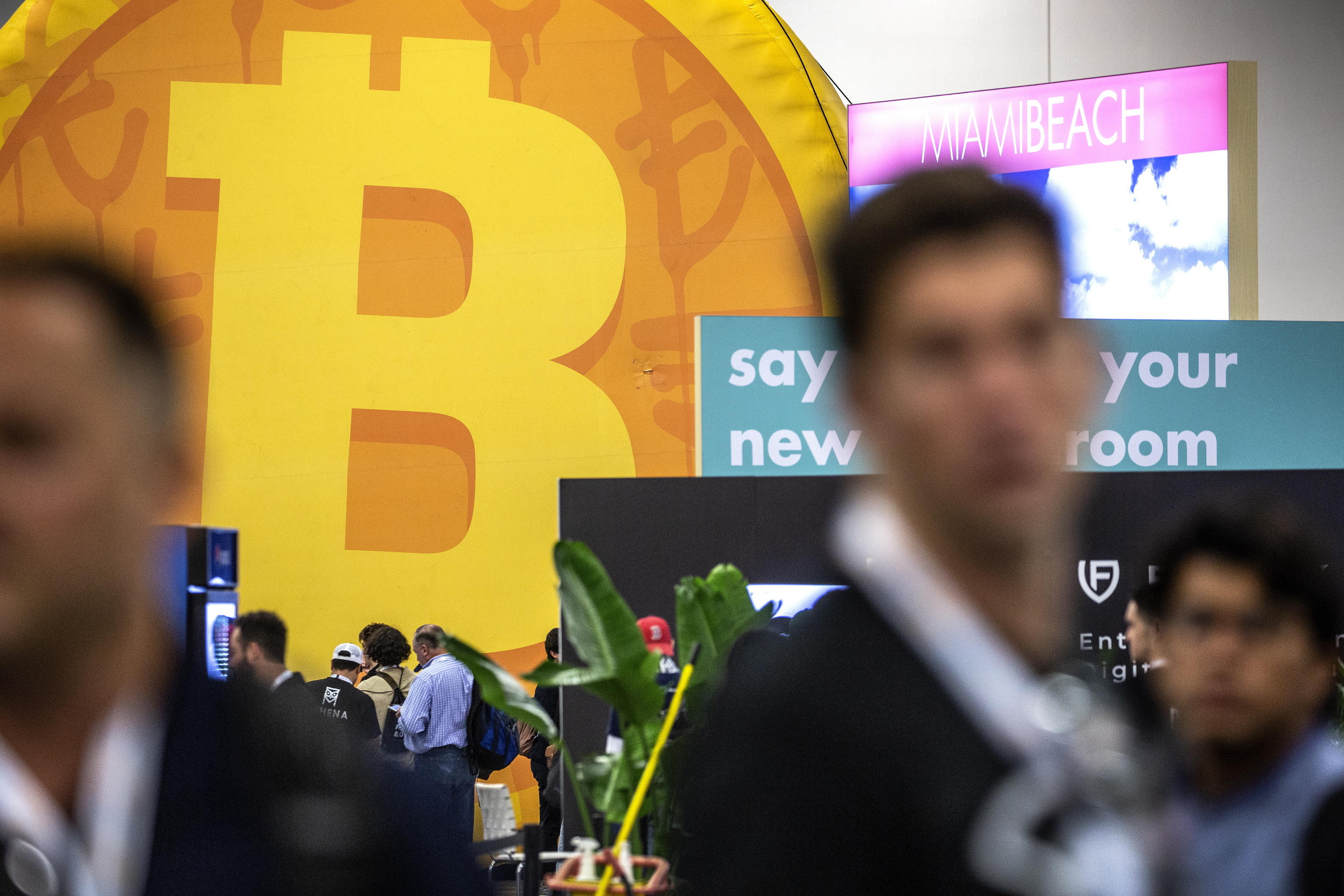 Bitcoin vola sulle ali del Gop, infranto nuovo record