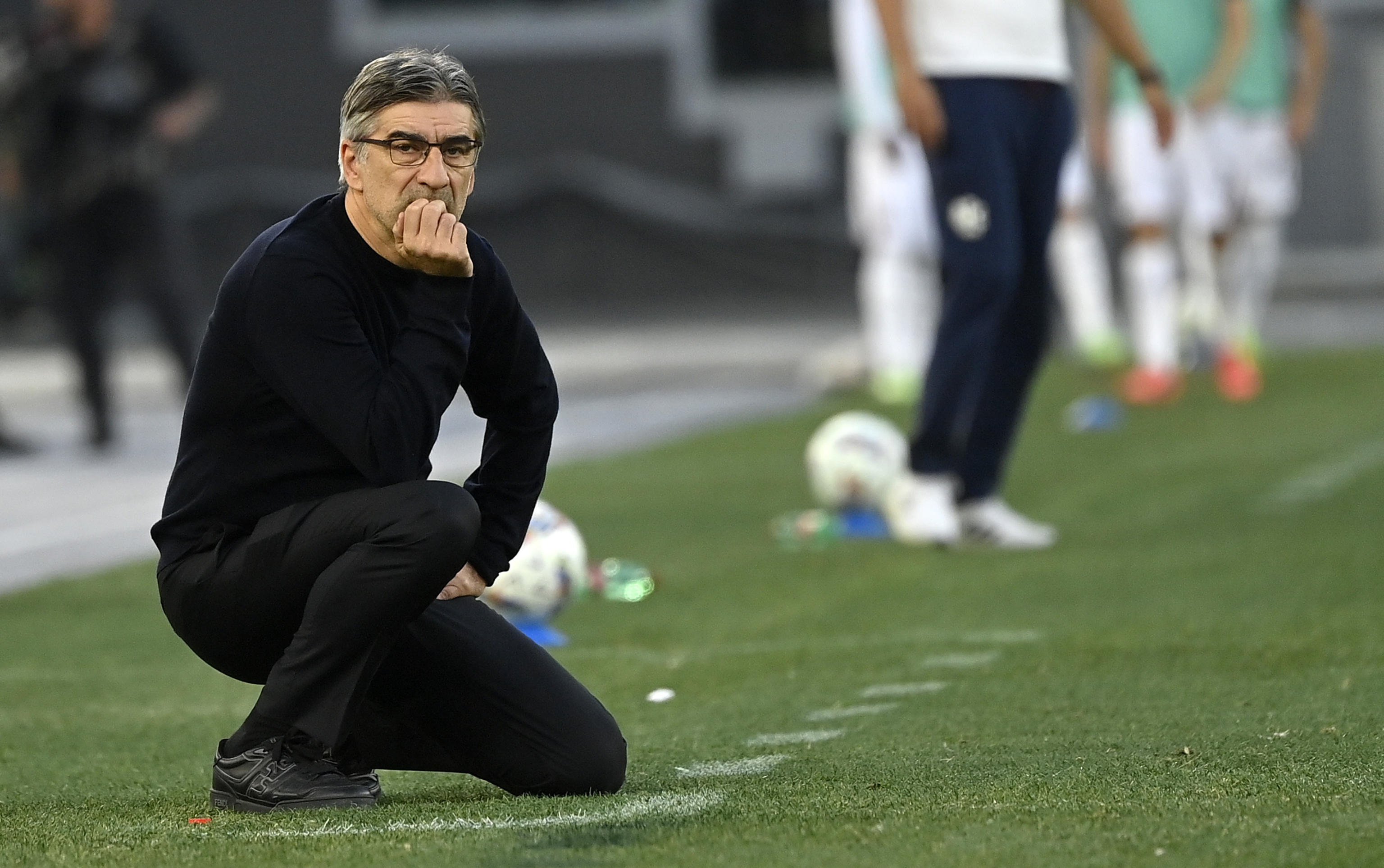 La Roma esonera Jurić, notte fonda a Trigoria