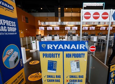 Ryanair rimborserà i costi extra dei check-in