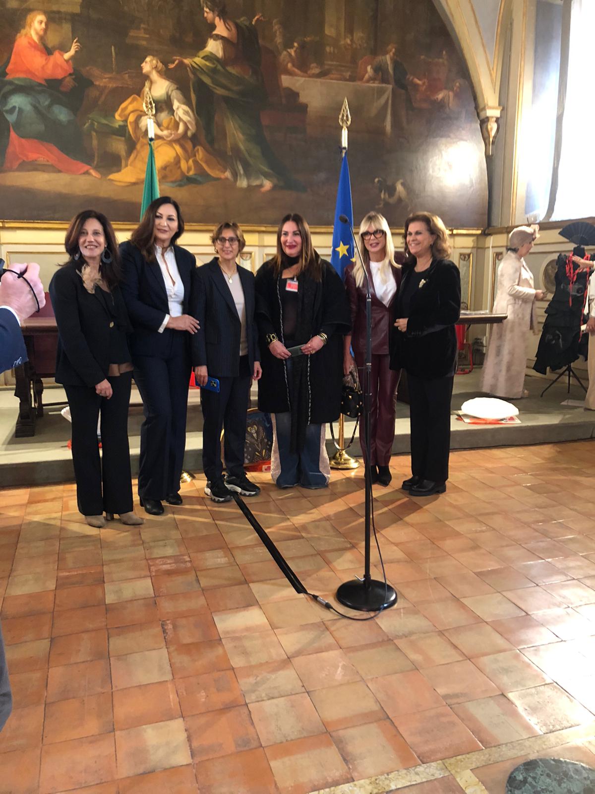 Il ventaglio dell’imperfezione, la mostra a Roma