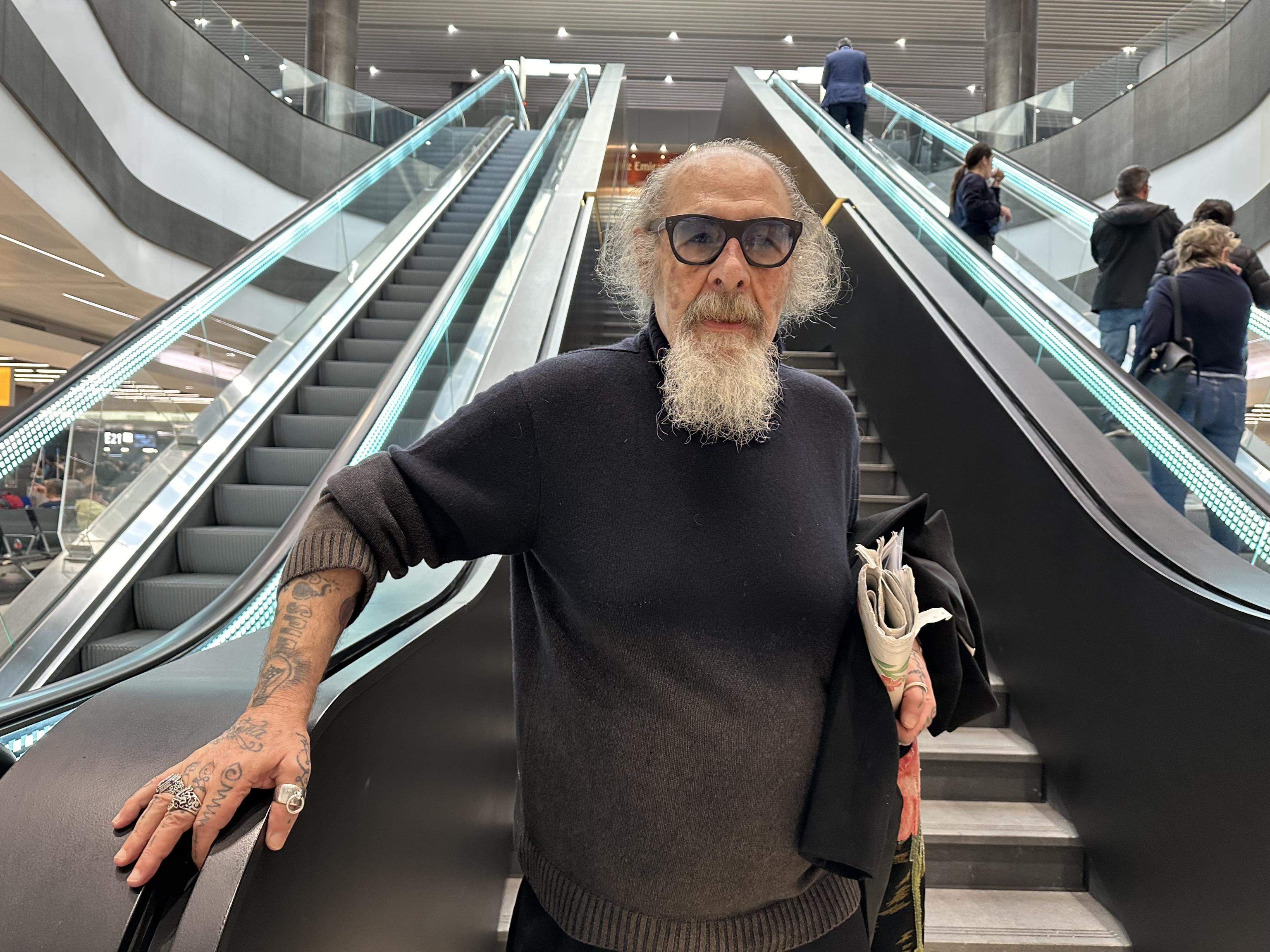 Il fascista, non è Pablo, Forza Mediaset, il vegliardo