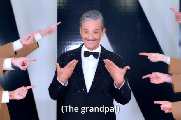 Fiorello riceve il Rose d’Or Award alla carriera 