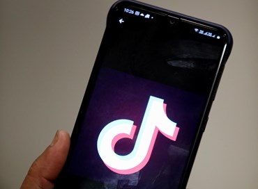 La “Superman challenge” e i rischi delle mode digitali