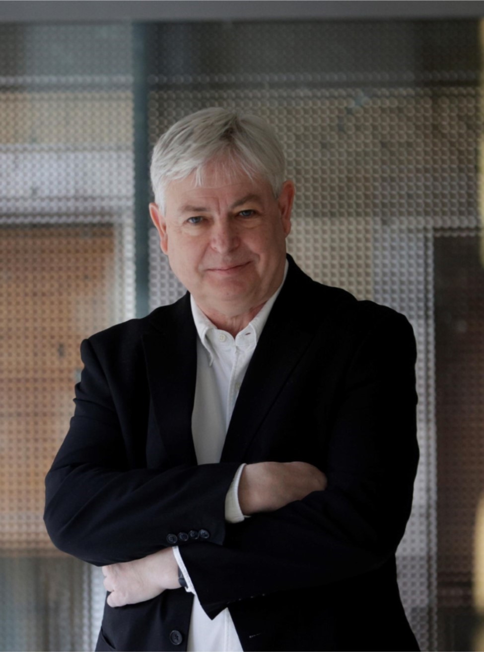 L’Inghilterra moderna raccontata da Jonathan Coe