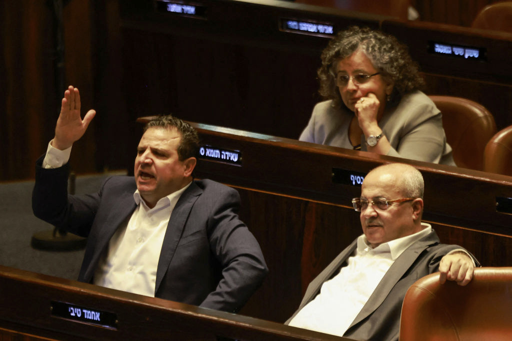 In che modo i leader arabi israeliani tradiscono il loro stesso popolo