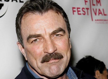 Tom Selleck, gli 80 anni della stella di “Magnum P.I.”