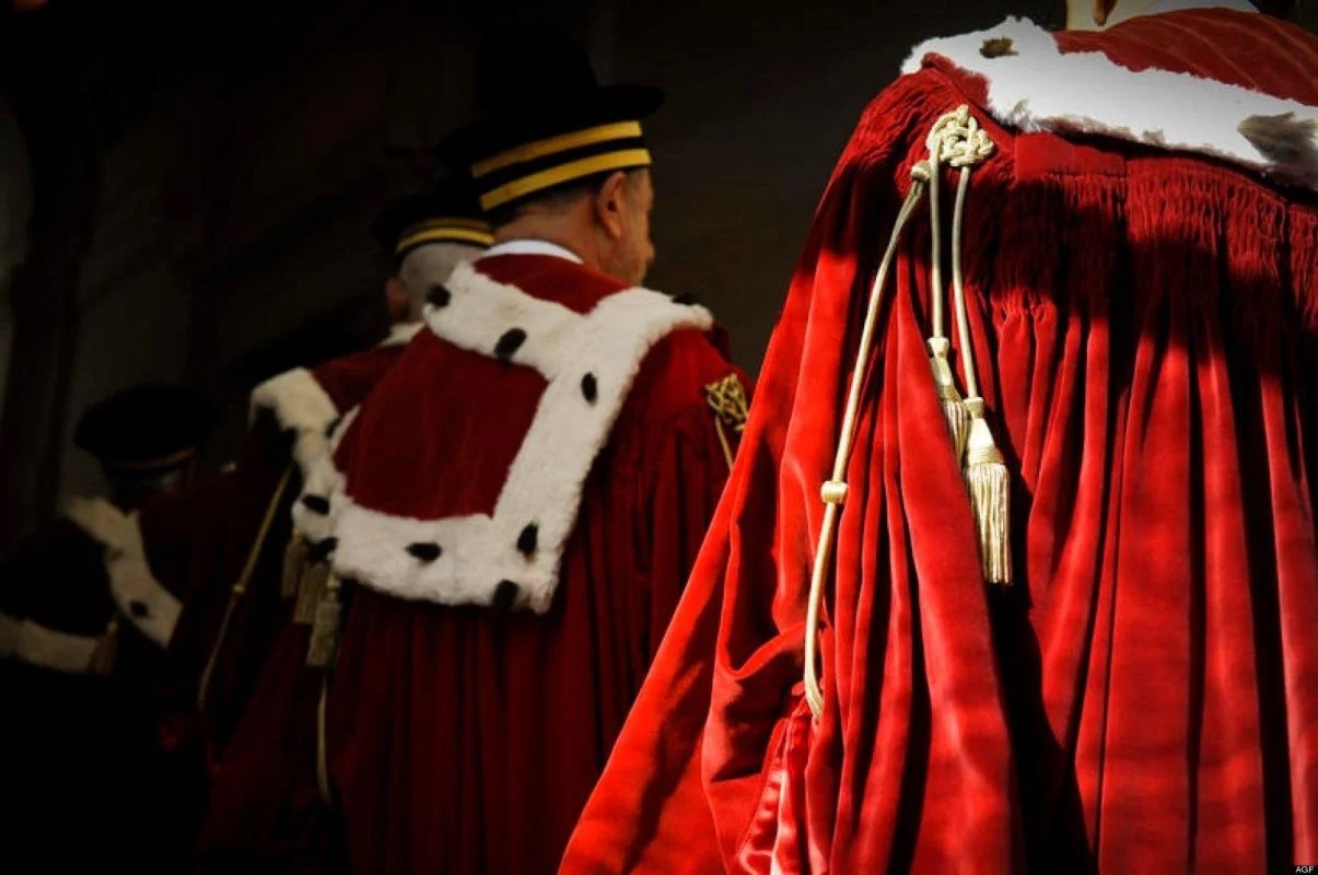 Prima o poi arresteranno l’Italia