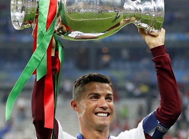 Cr7 fa 40 anni, e “vede” i 1000 gol in carriera