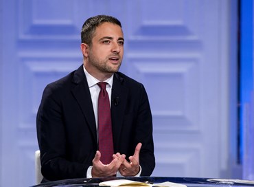 I latrati dell’opposizione