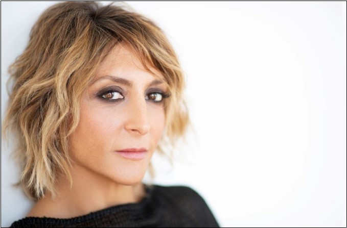 “Elena la matta”: i pazzi siete voi!