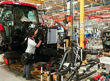 Produzione industriale in rosso a dicembre