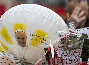 Notte tranquilla per il Papa: probabili per oggi i dati della Tac