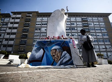 Papa Francesco, sciolta la prognosi ma resta la prudenza