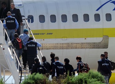 Rimpatri: l’Unione europea fa ordine
