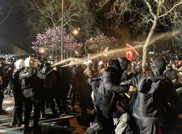 Caos in Turchia: arrestati anche i giornalisti