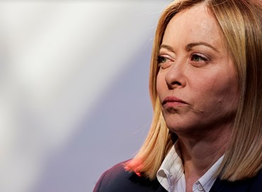 Meloni festeggia: Governo entra in top 5