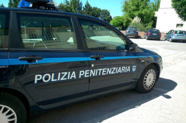 Quando il carcere soffoca: la realtà dei trasferimenti dei detenuti in Italia