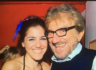 Contro l’odio ecco il sarcasmo di Carlotta Proietti