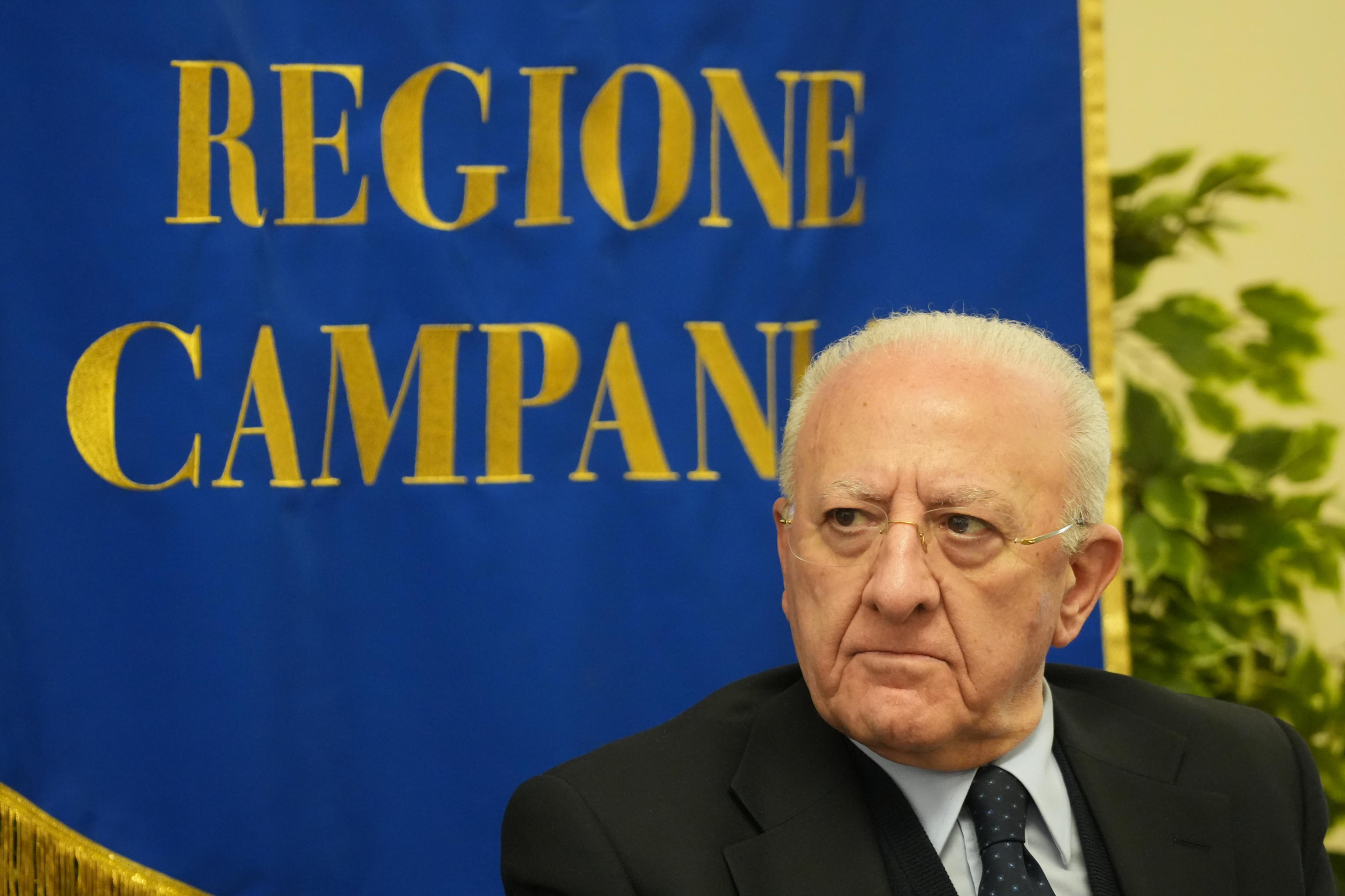 La Campania non ricomincia da tre