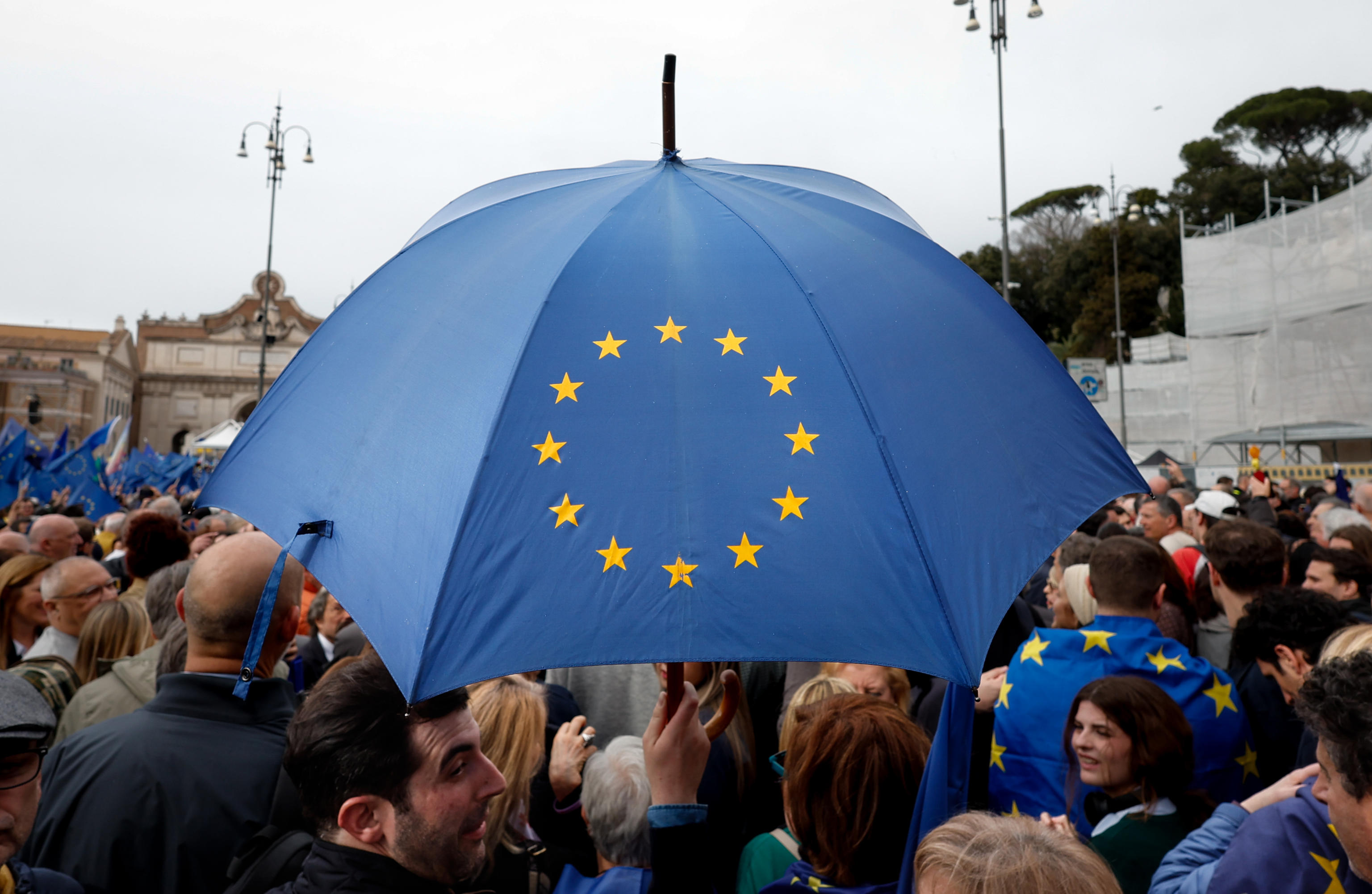 #Albait. L’Europa è l’Italia, l’economia, la libertà