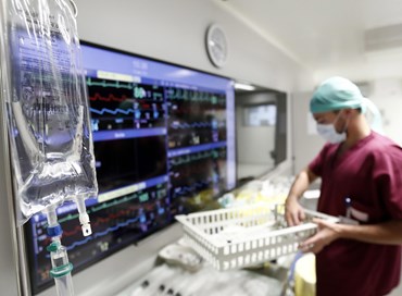 Il degrado (con suicidi) della sanità francese