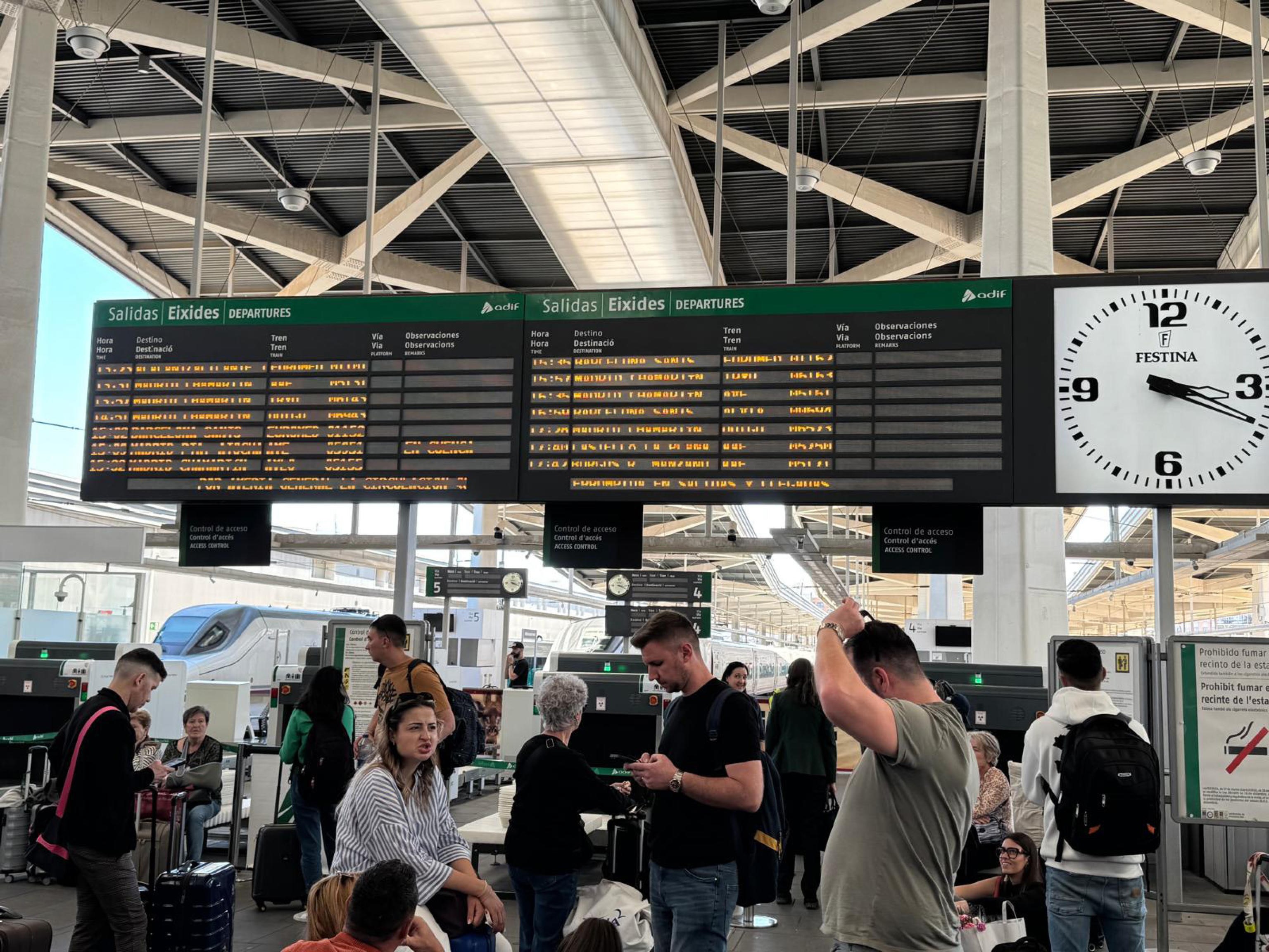 Spagna, dopo il blackout l’elettricità è stata ripristinata al 99 per cento