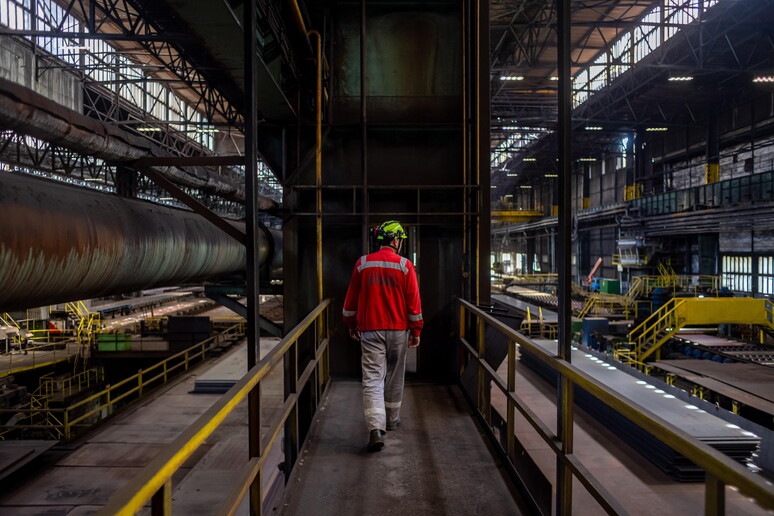 L’occupazione non si crea a tavolino