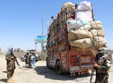Il Pakistan espelle i migranti afghani