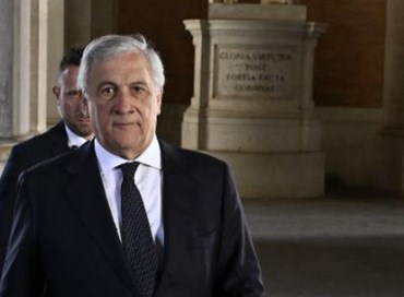 Tajani: “Pace difficile in Ucraina, la responsabilità è di Mosca”