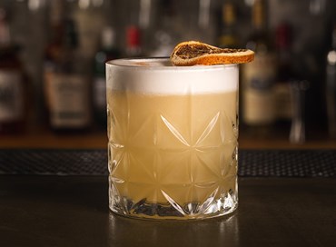 Whiskey Sour: il drink senza tempo dal carattere deciso e dalla consistenza vellutata