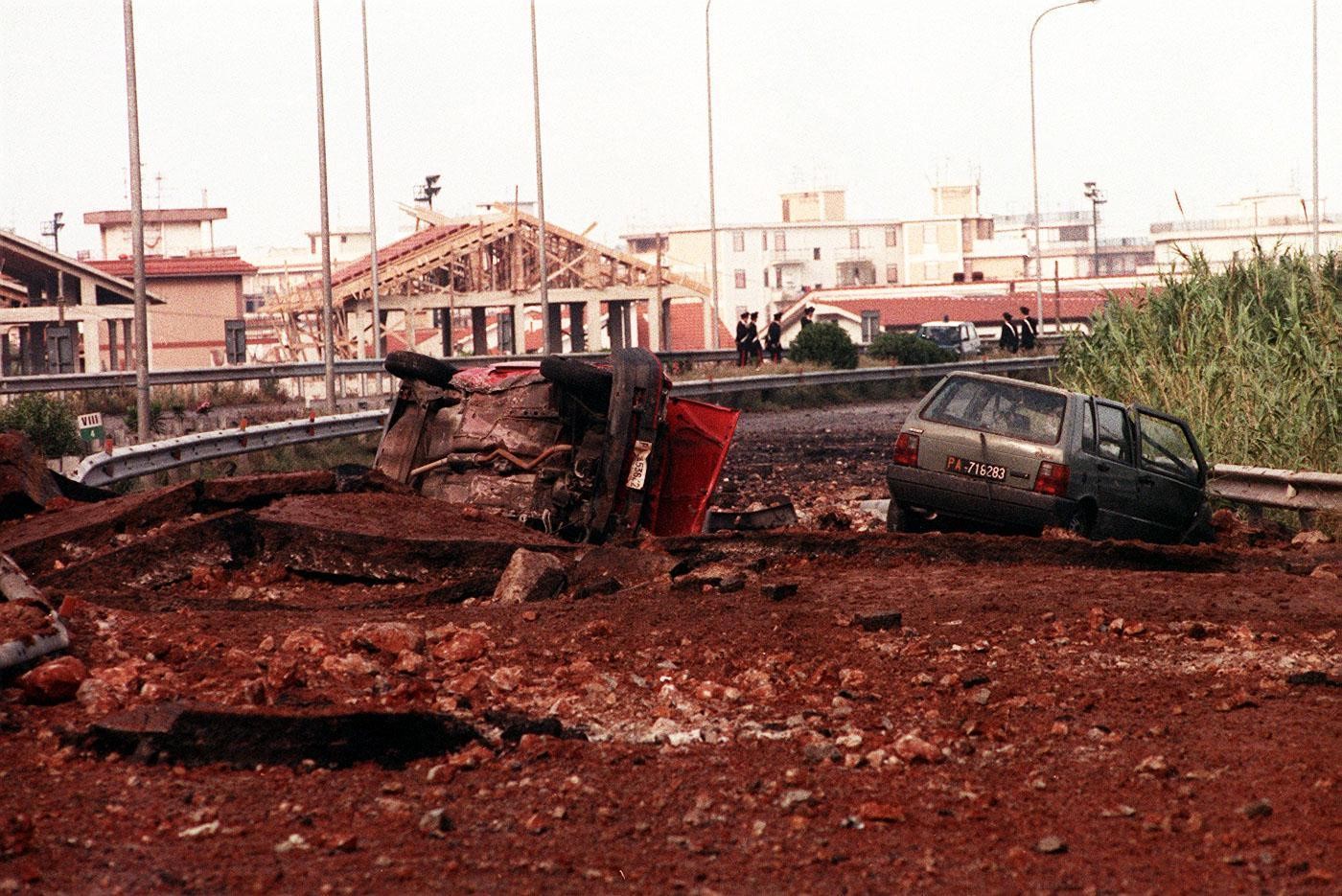Su Capaci imperano ancora l’ipocrisia e le mezze verità