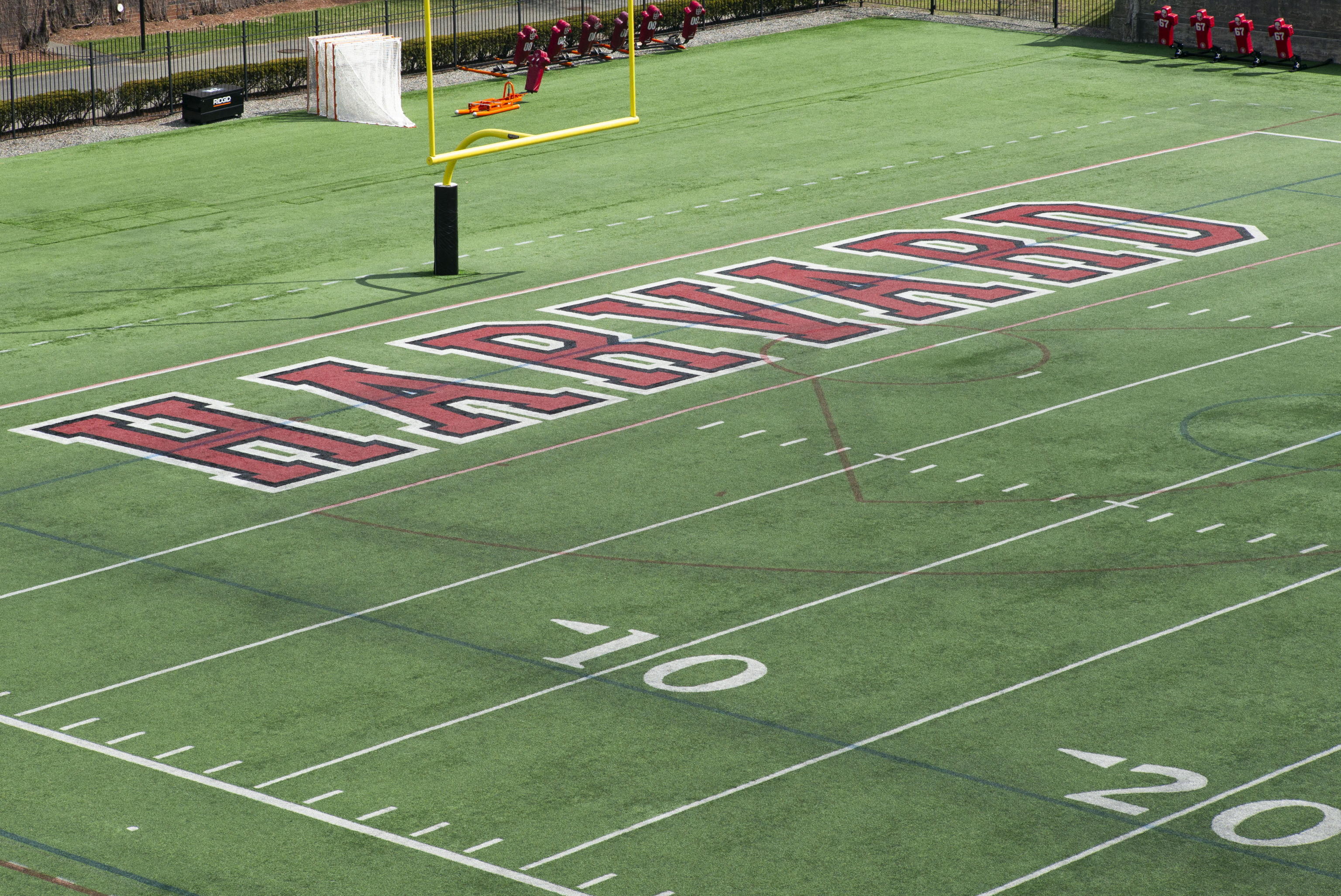 Harvard: niente più studenti stranieri