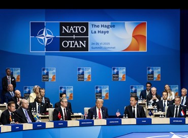 Vertice Nato, oggi si decide il 5 per cento