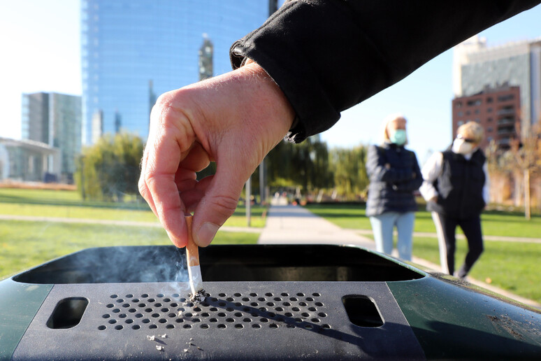  La libertà brucia, ma non fa fumo
