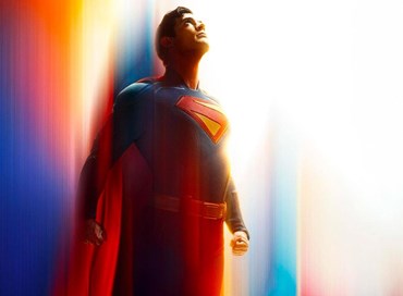 Il nuovo “Superman” affronta il box office estivo