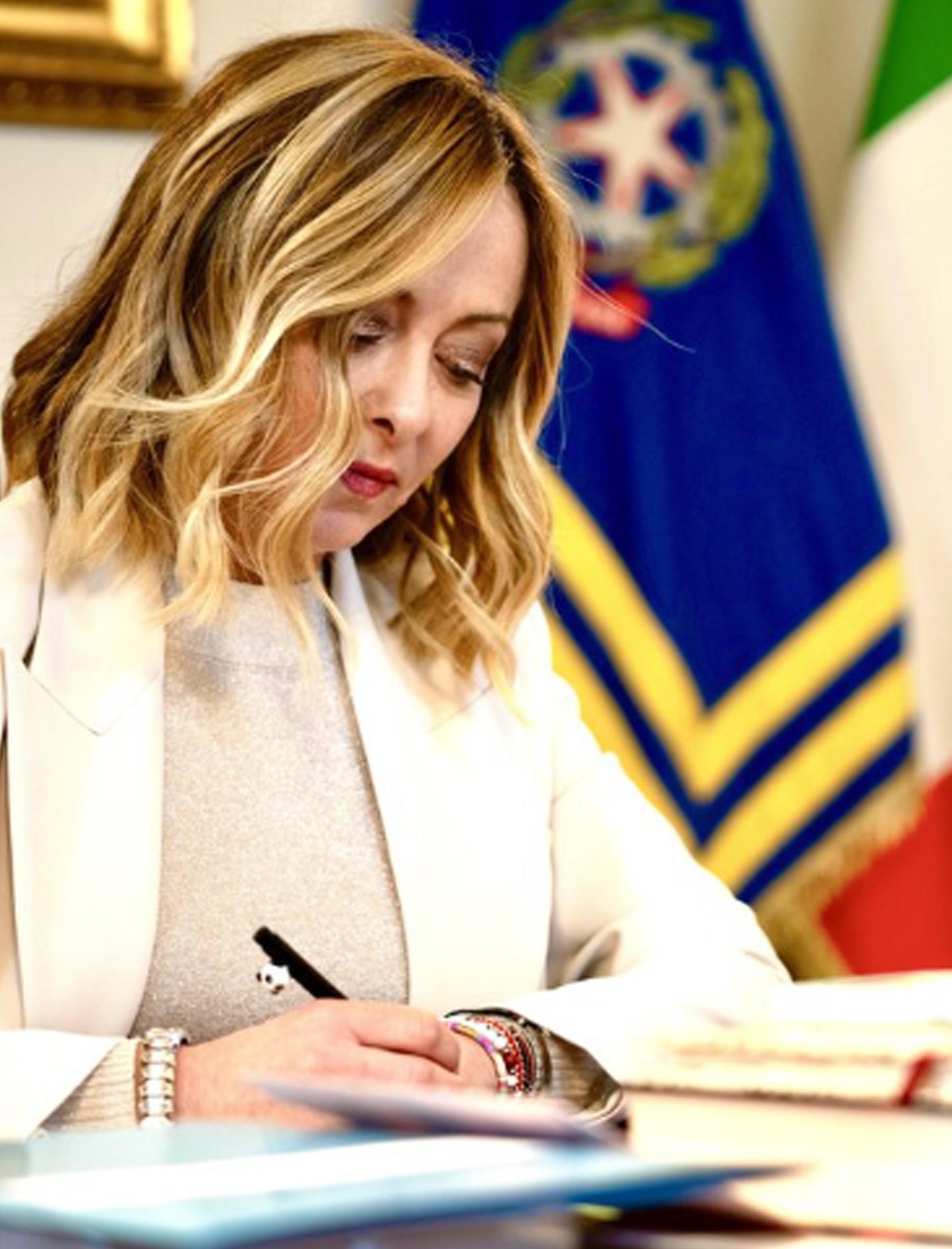 Governo Meloni: mille di questi giorni