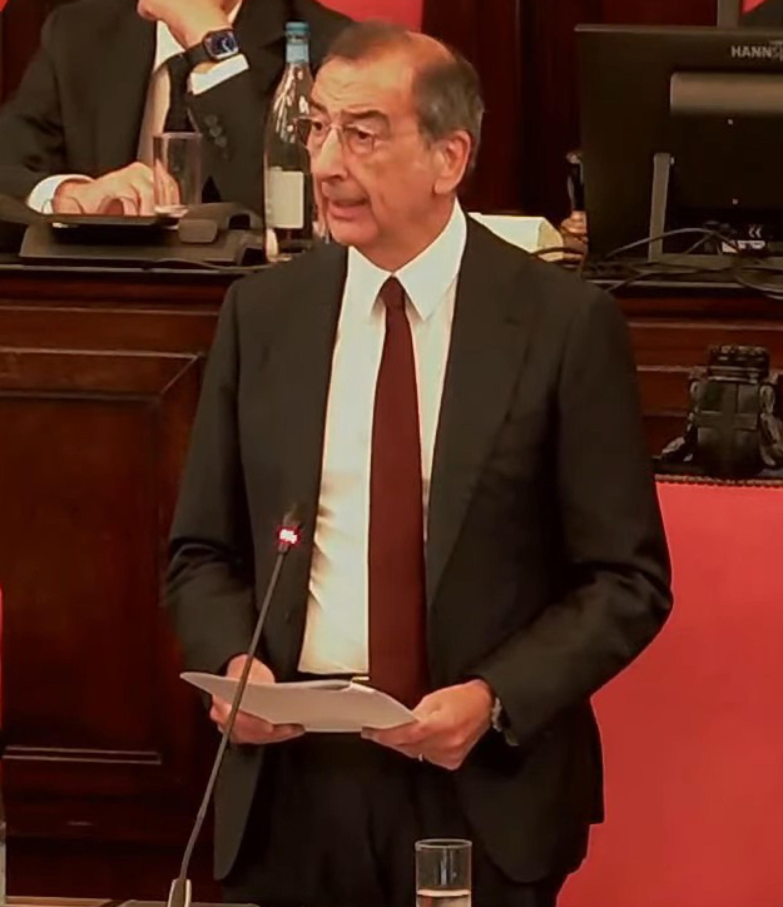 Milano, Sala non si dimette: “Non ho fatto nulla a mio vantaggio”