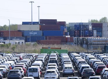 Trump: piovono dazi per riformare l’Europa