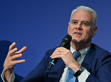 Pa, Zangrillo: “Per gli stipendi vinca il merito, non i tetti”