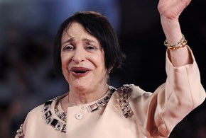 Addio ad Adriana Asti, una vita in scena: tra cinema e teatro